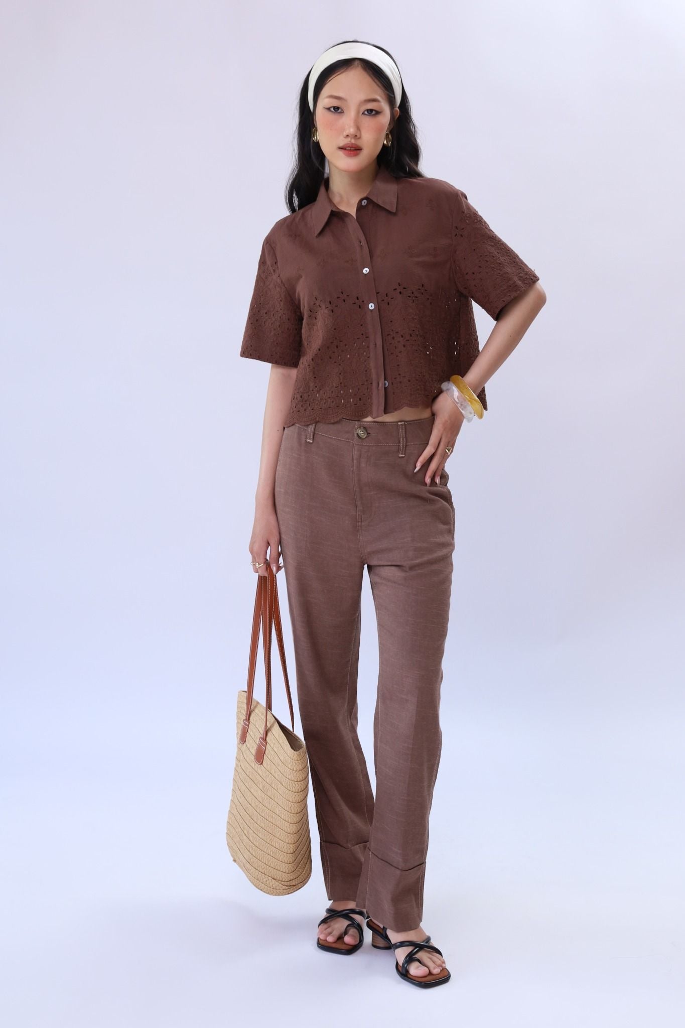 Quần Linen Ống Ôm 19011984