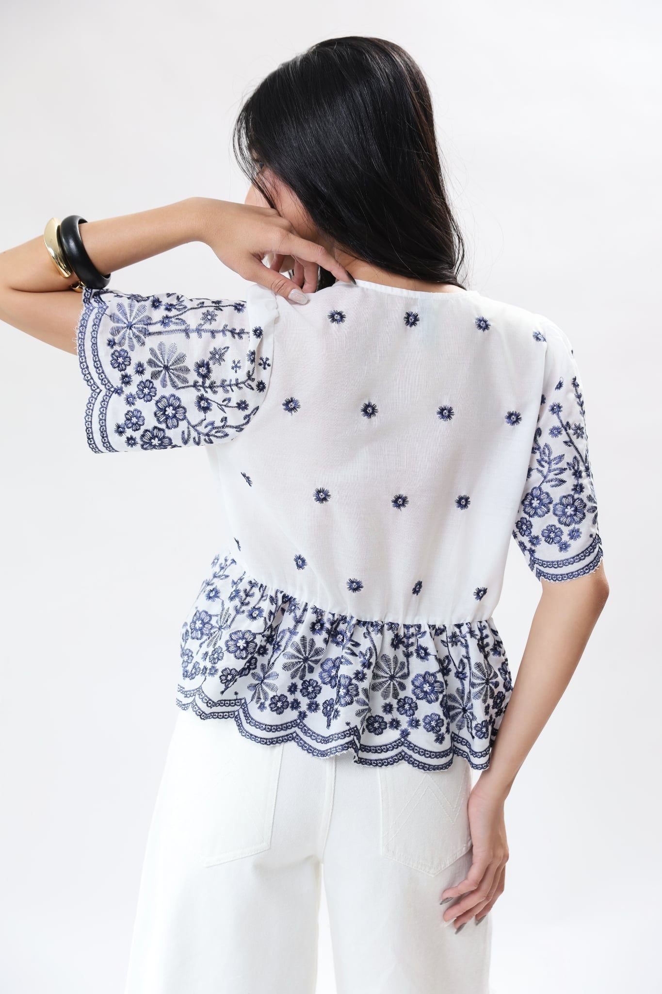 Áo Sơ Mi Kiểu Cổ V NT 10612436