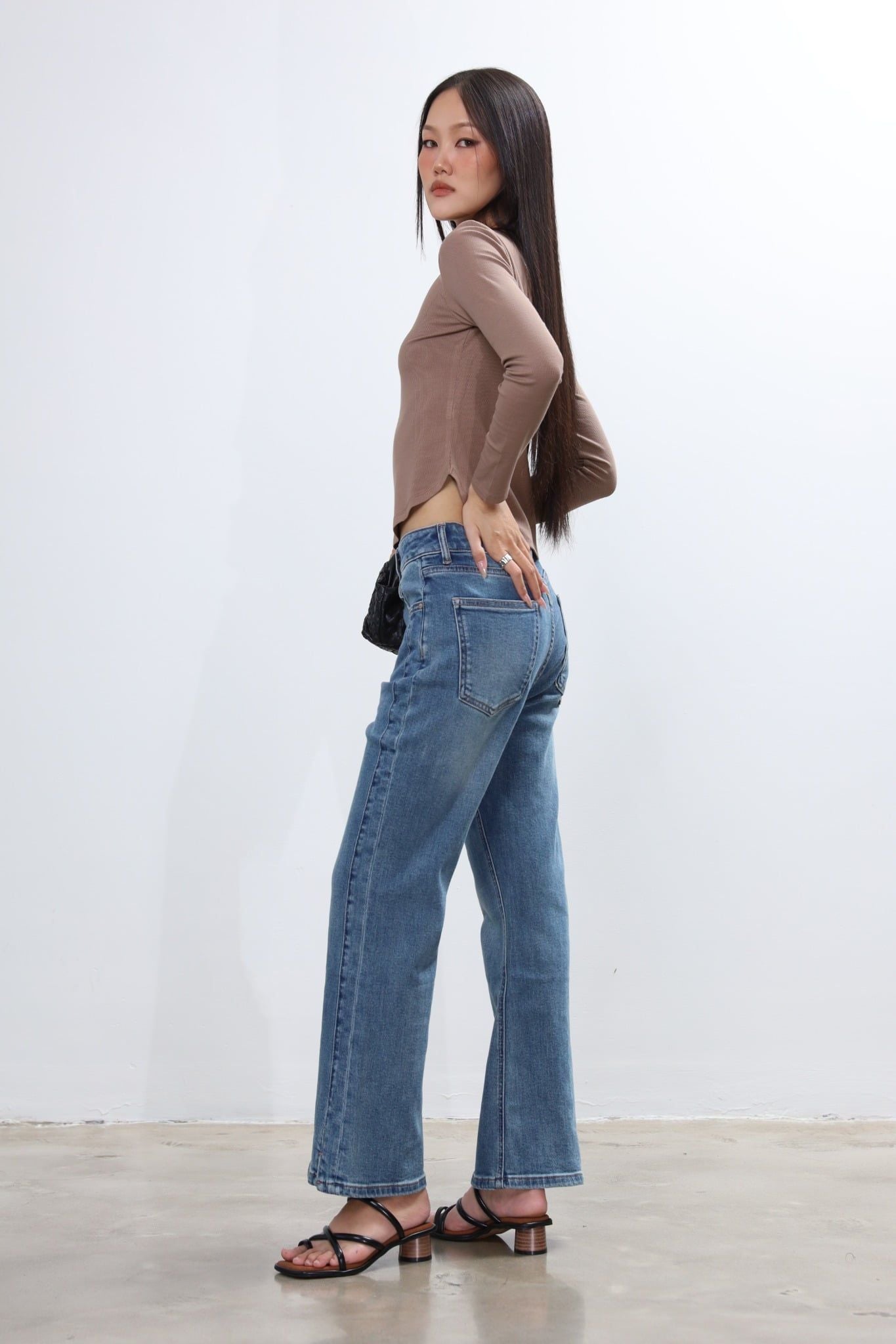 Quần Jean Ống Loe 11112051