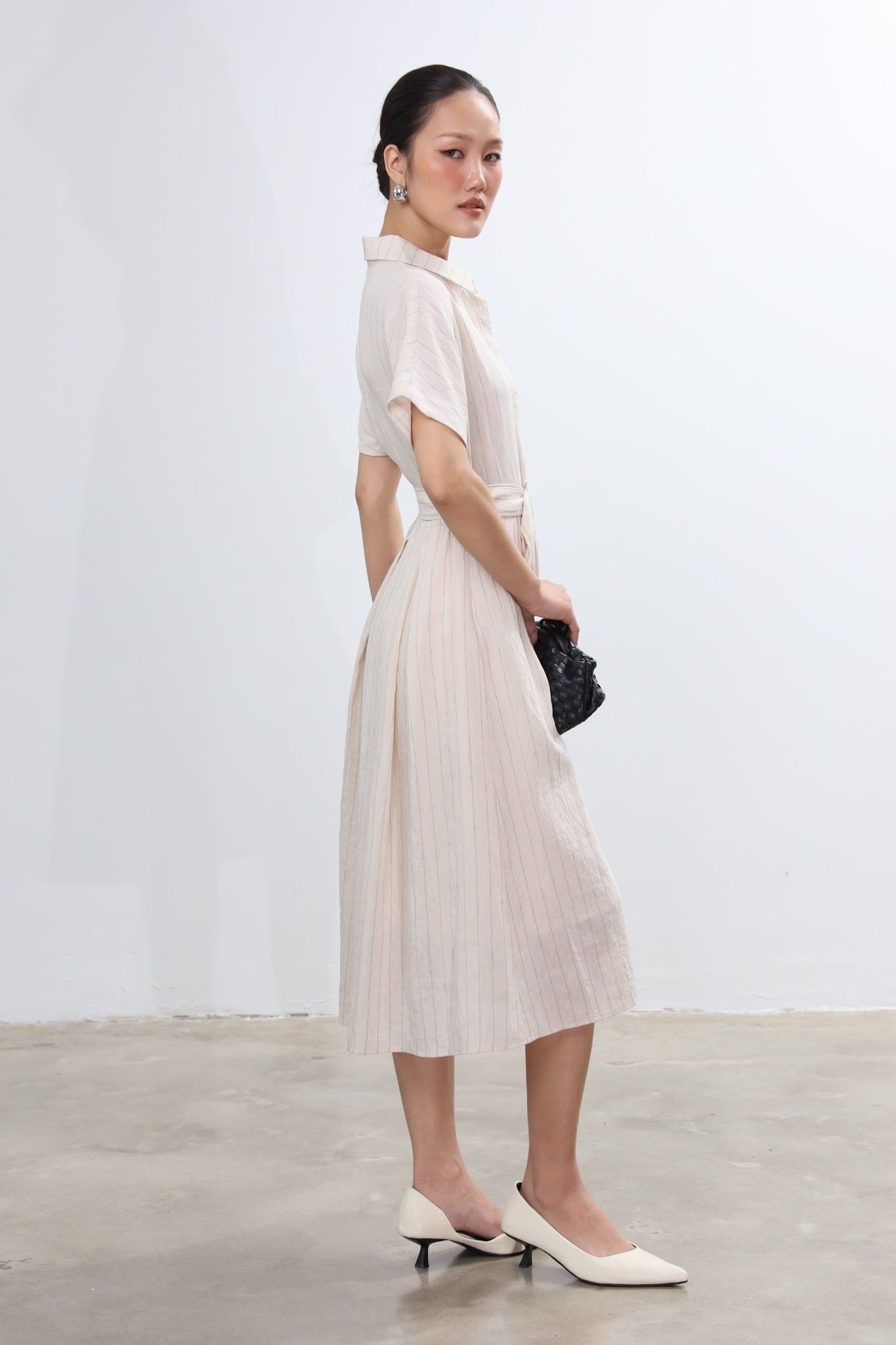 Đầm Somi Linen Tay Ngắn 11012251