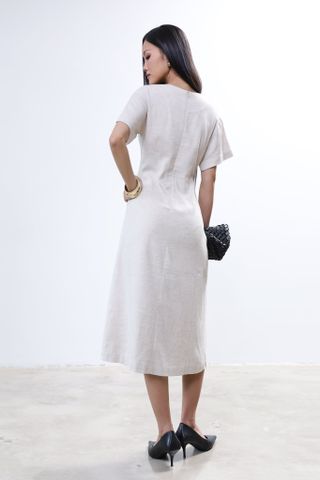 Đầm Kiểu Xẻ Tà NT 12212248