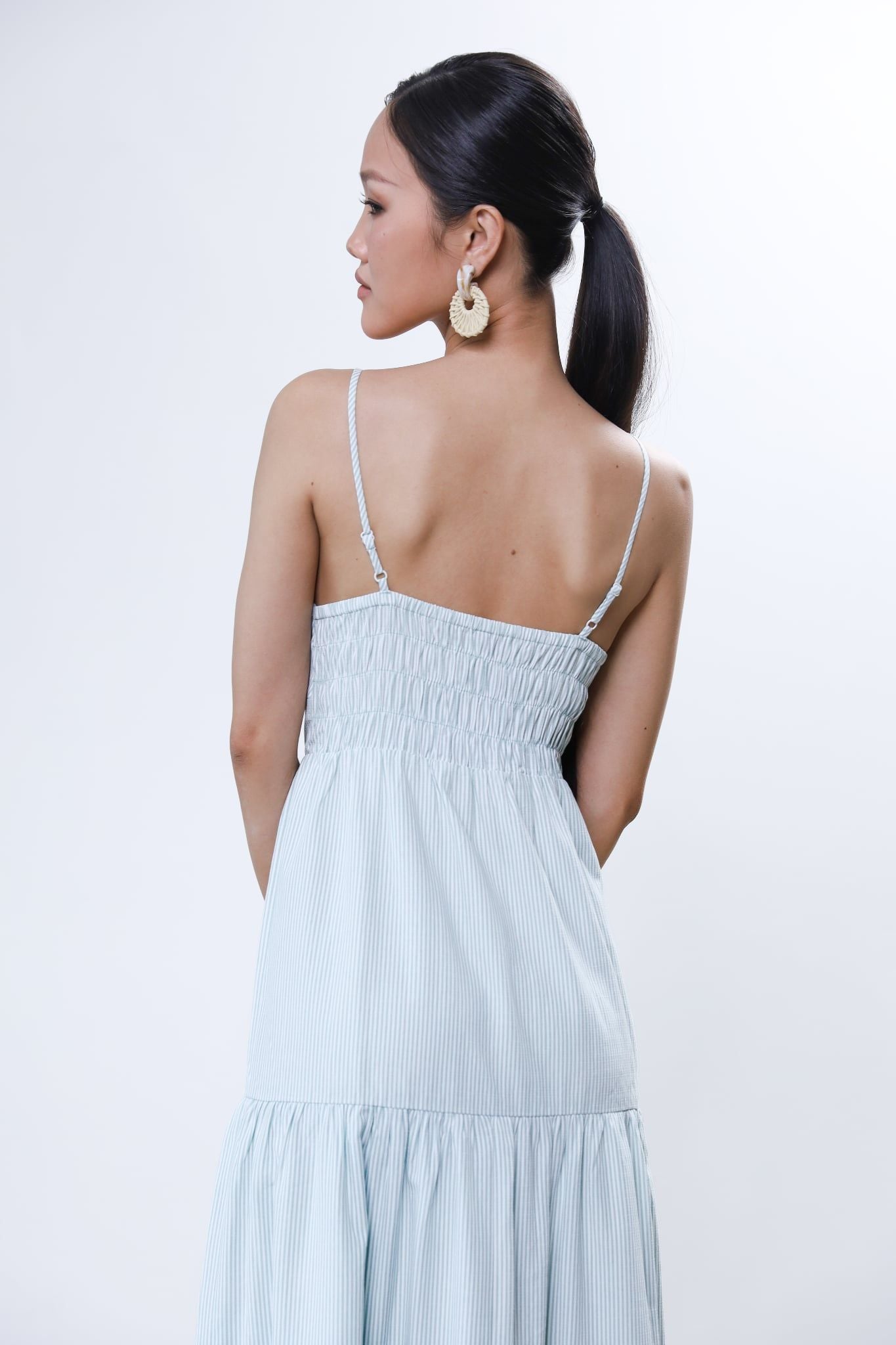 Đầm kiểu dây 11012389