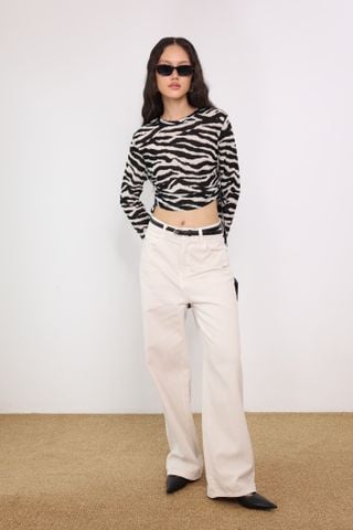 Áo Thun Kiểu Nhấn Eo DT 10212240