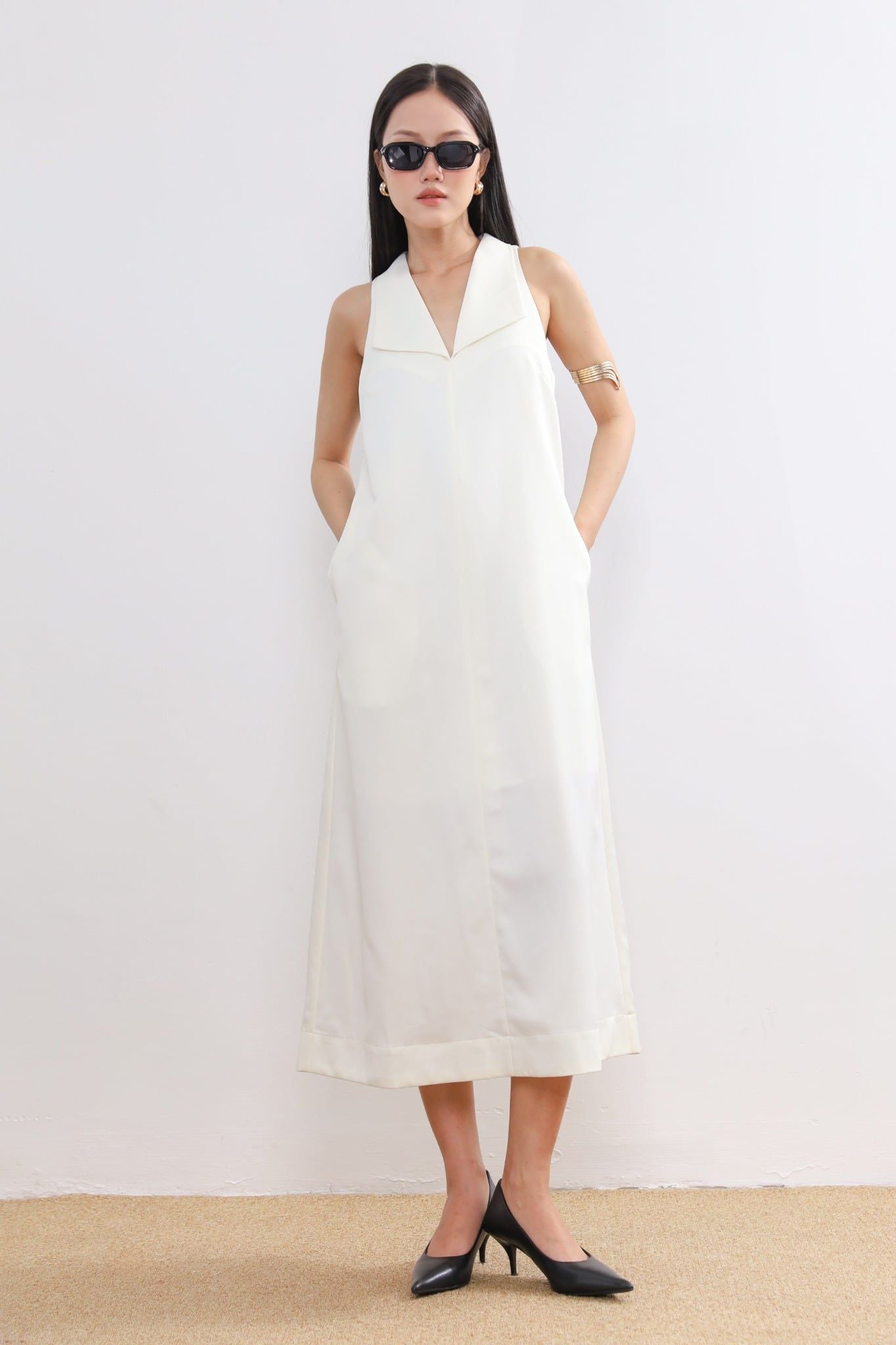 Đầm Suông Cổ Vest Basic J-P Fashion 11012297