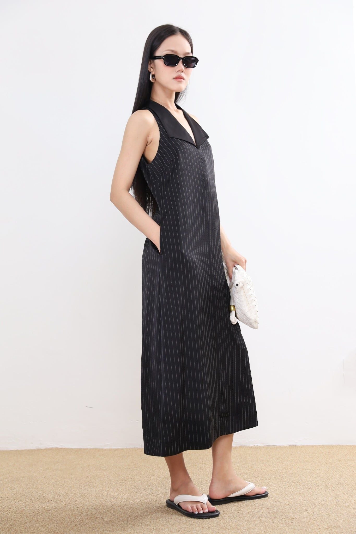 Đầm Suông Cổ Vest Basic J-P Fashion 11012297