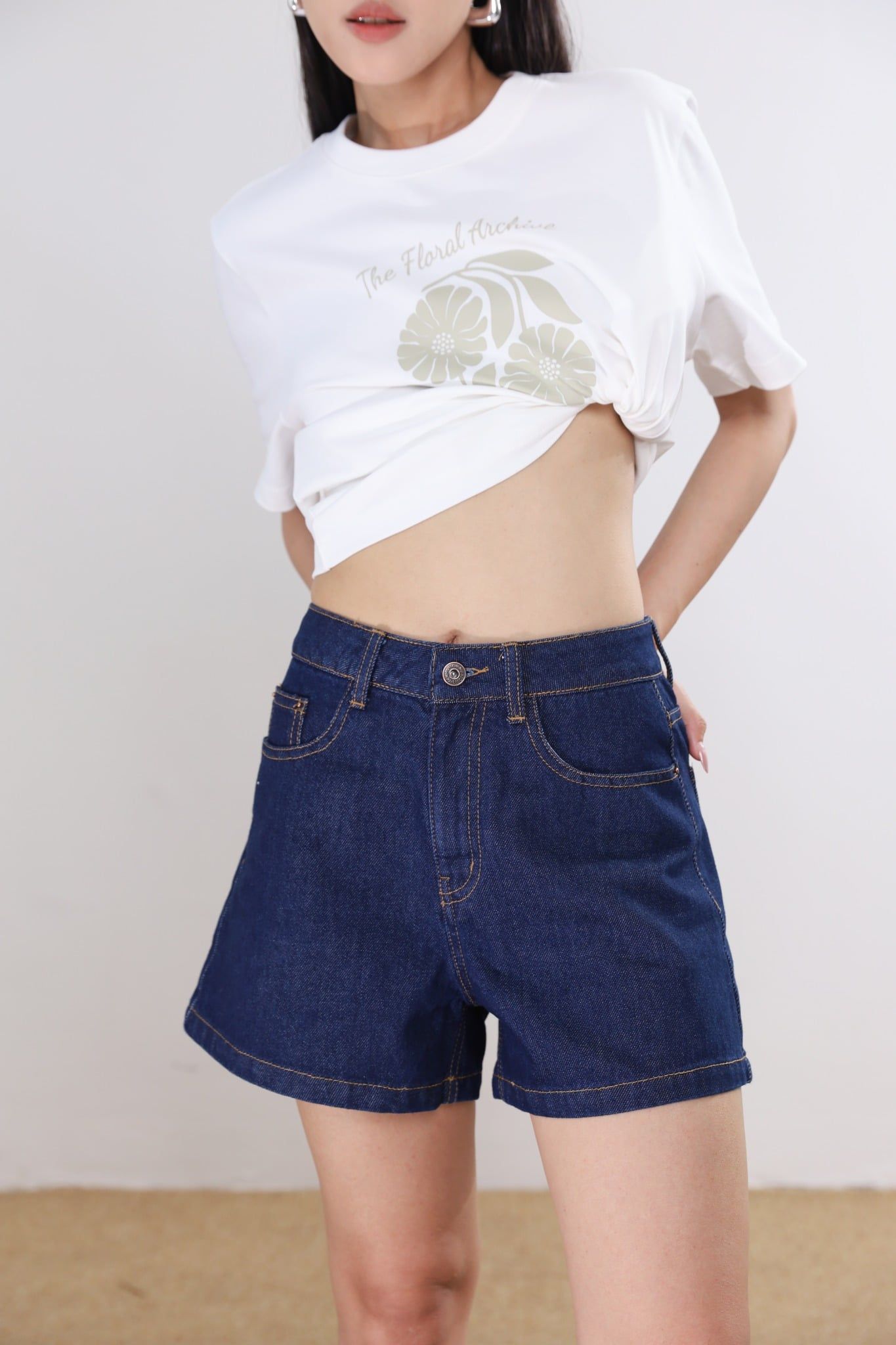 Quần Short Jean Lưng Cao 15012301