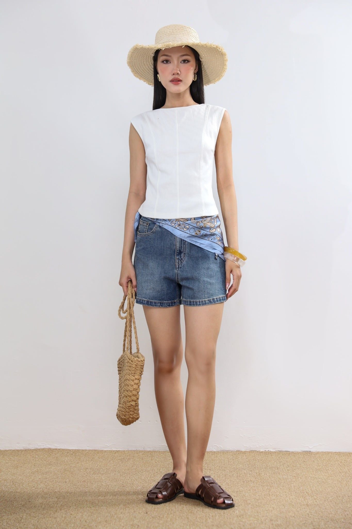 Quần Short Jean Lưng Cao 15012301