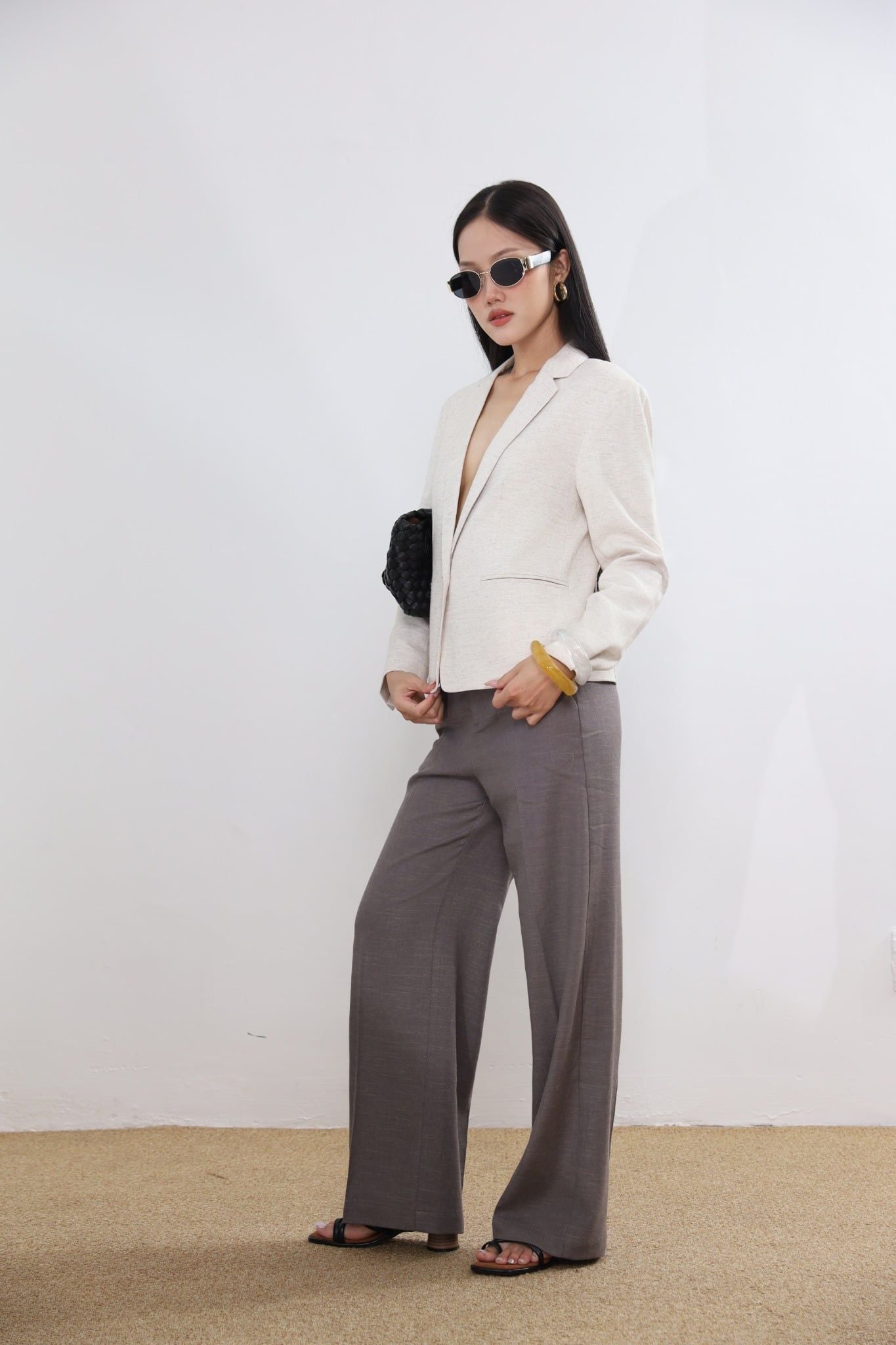 Quần ống suông chất Linen 19012302
