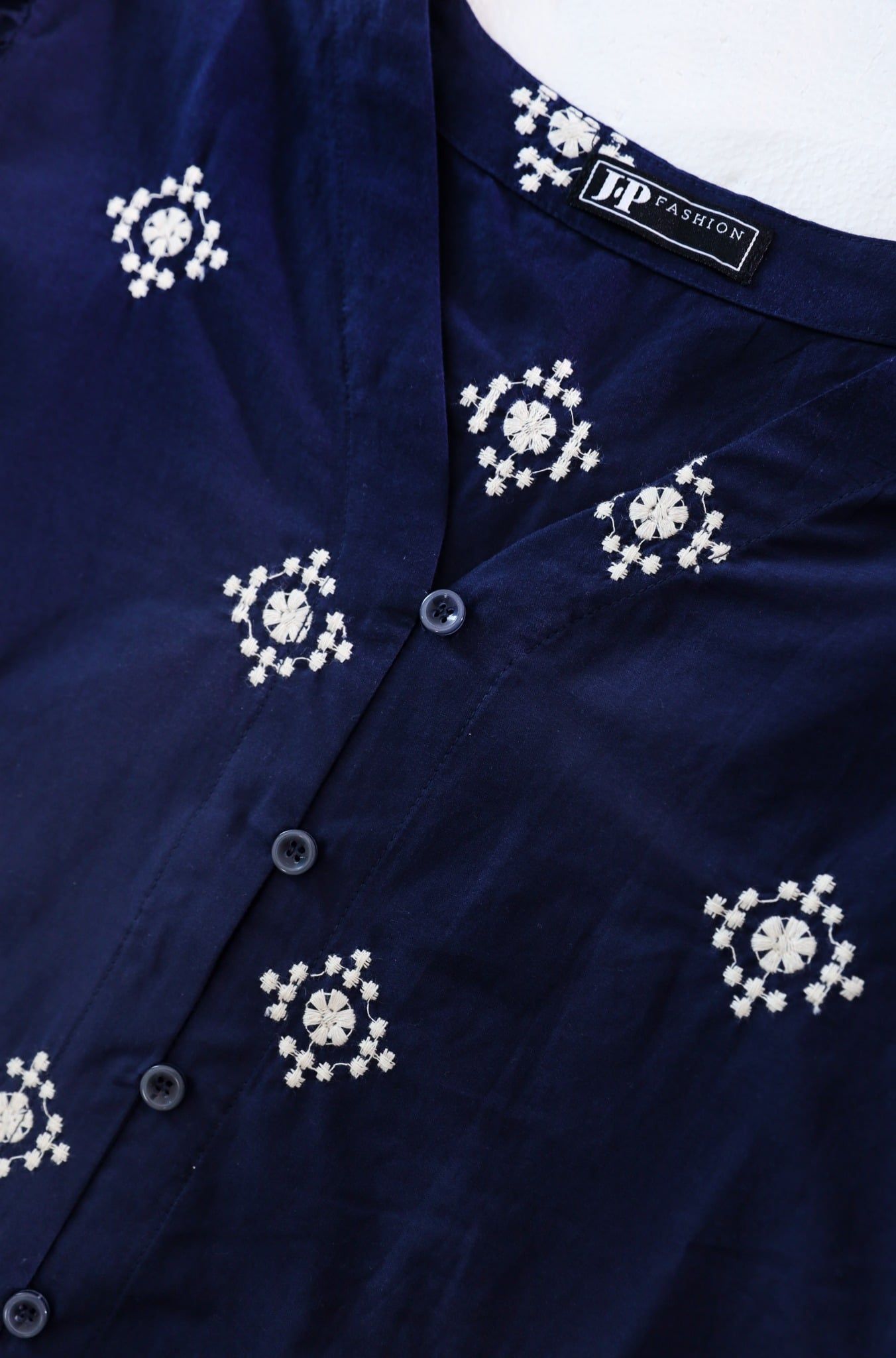 Áo Sơ Mi Linen Tay Lở Cổ V 10612300