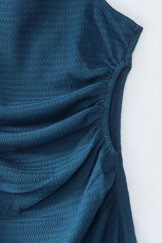 Đầm cổ yếm 11008327