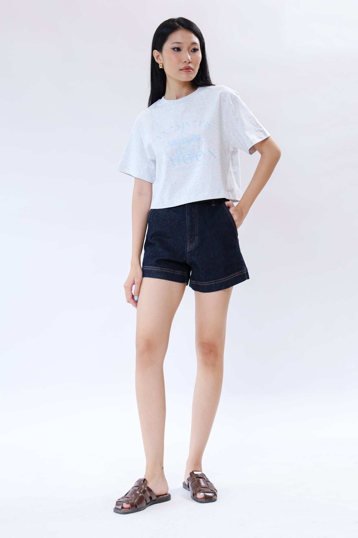 Áo thun hình croptop NT 10212415