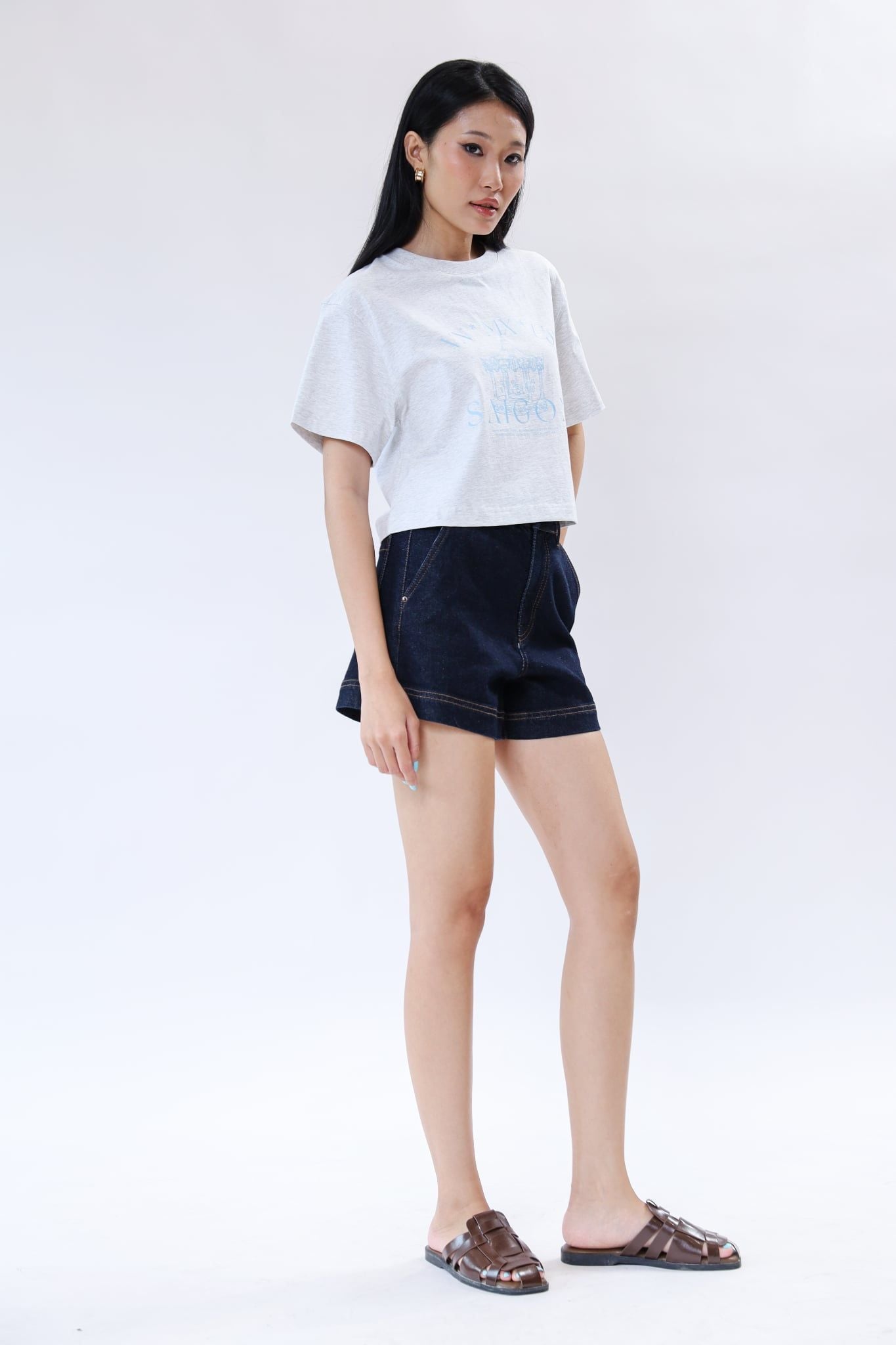 Áo thun hình croptop NT 10212415