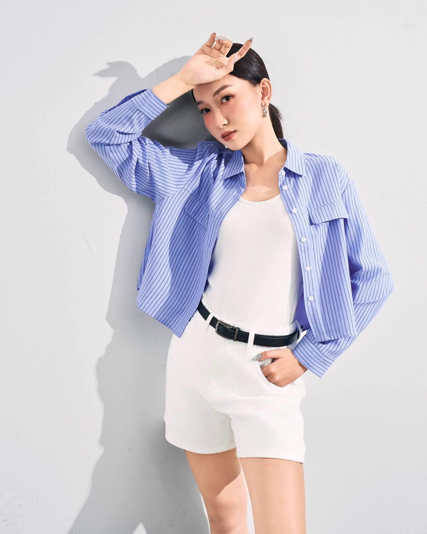 Sơ Mi Sọc Croptop Tay Dài 10611950