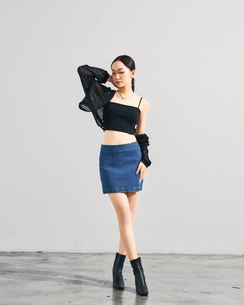 áo thun 2 dây đen