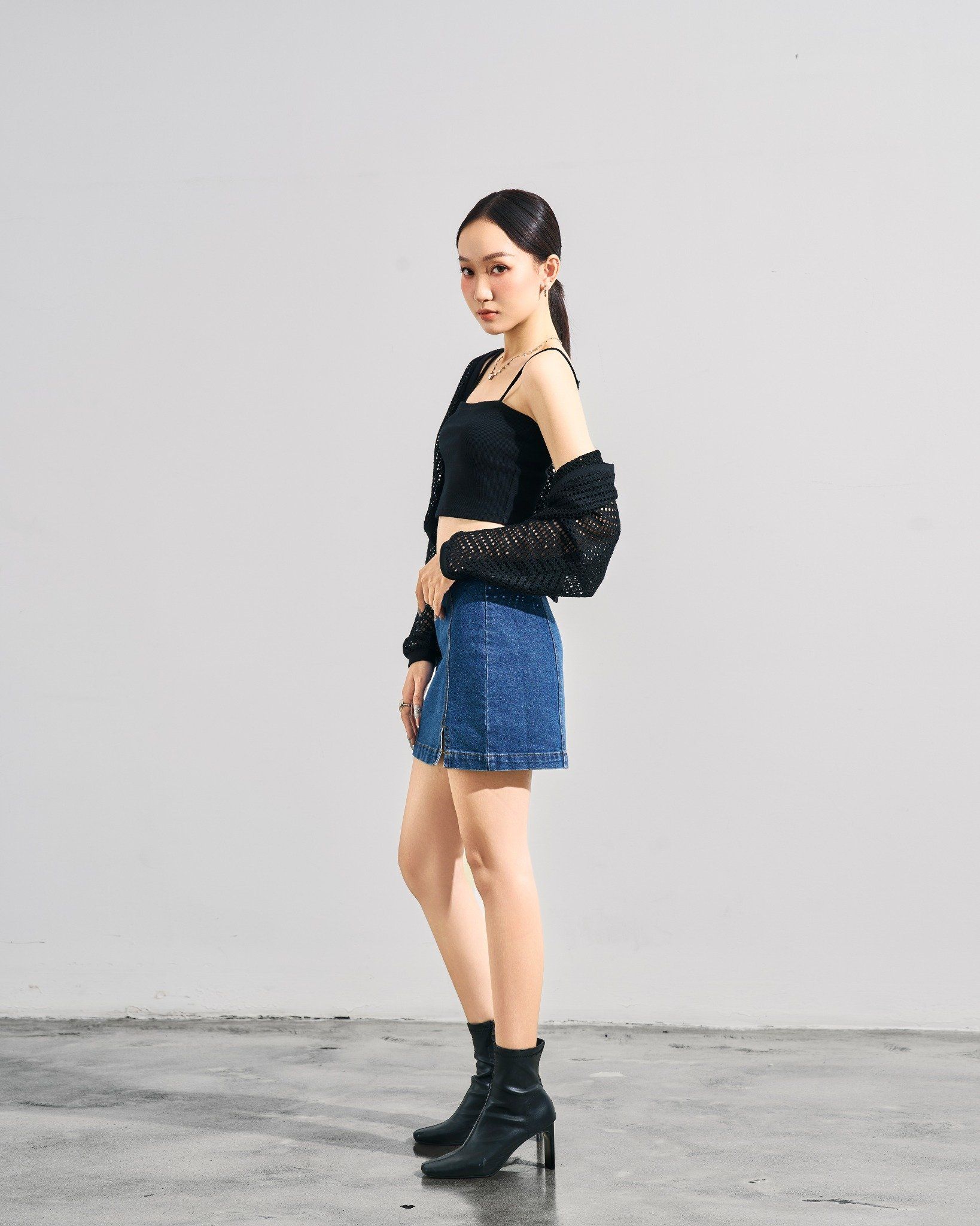 Chân Váy Ngắn Chữ A 17011898