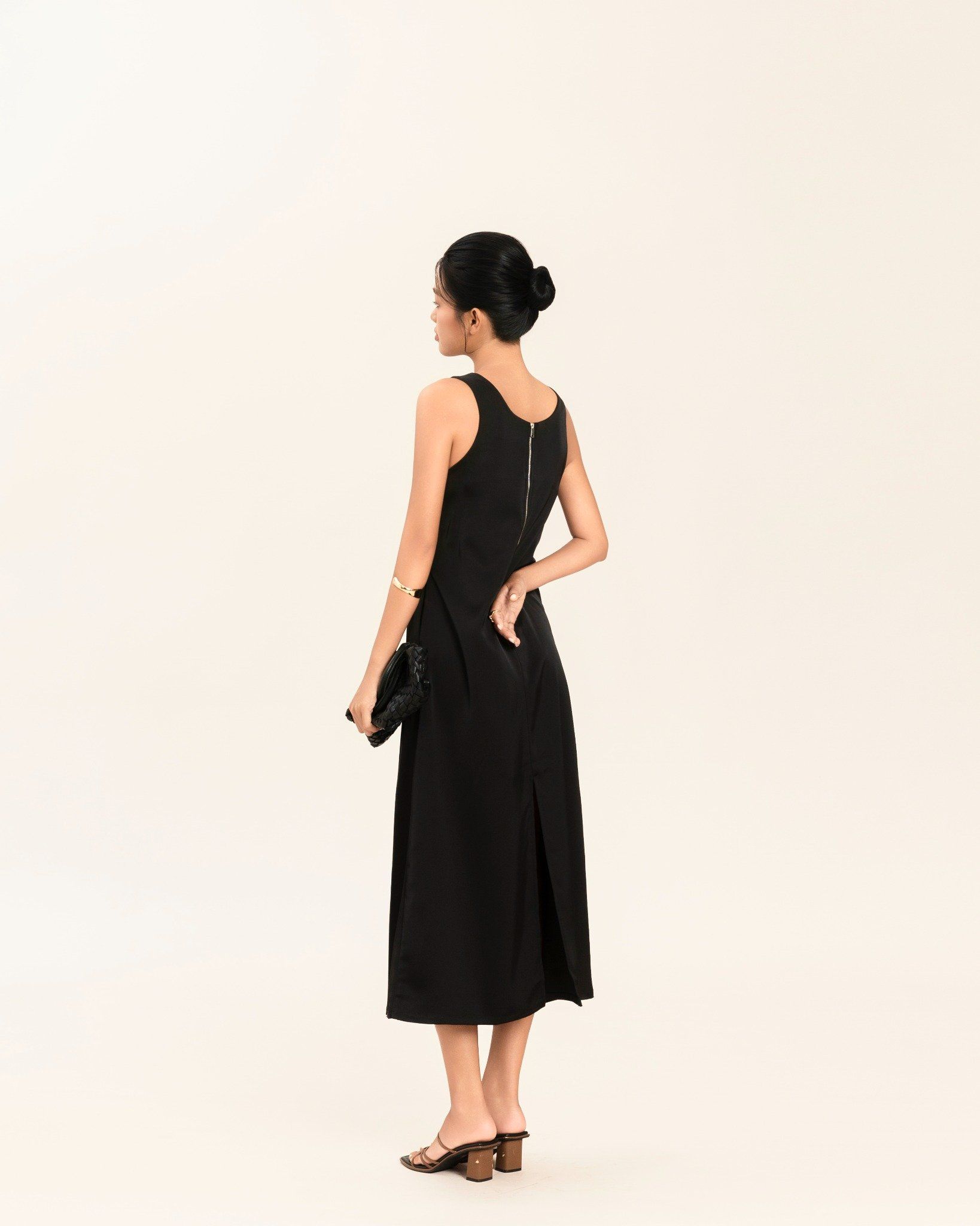 Đầm Lụa Dáng Dài 11011849