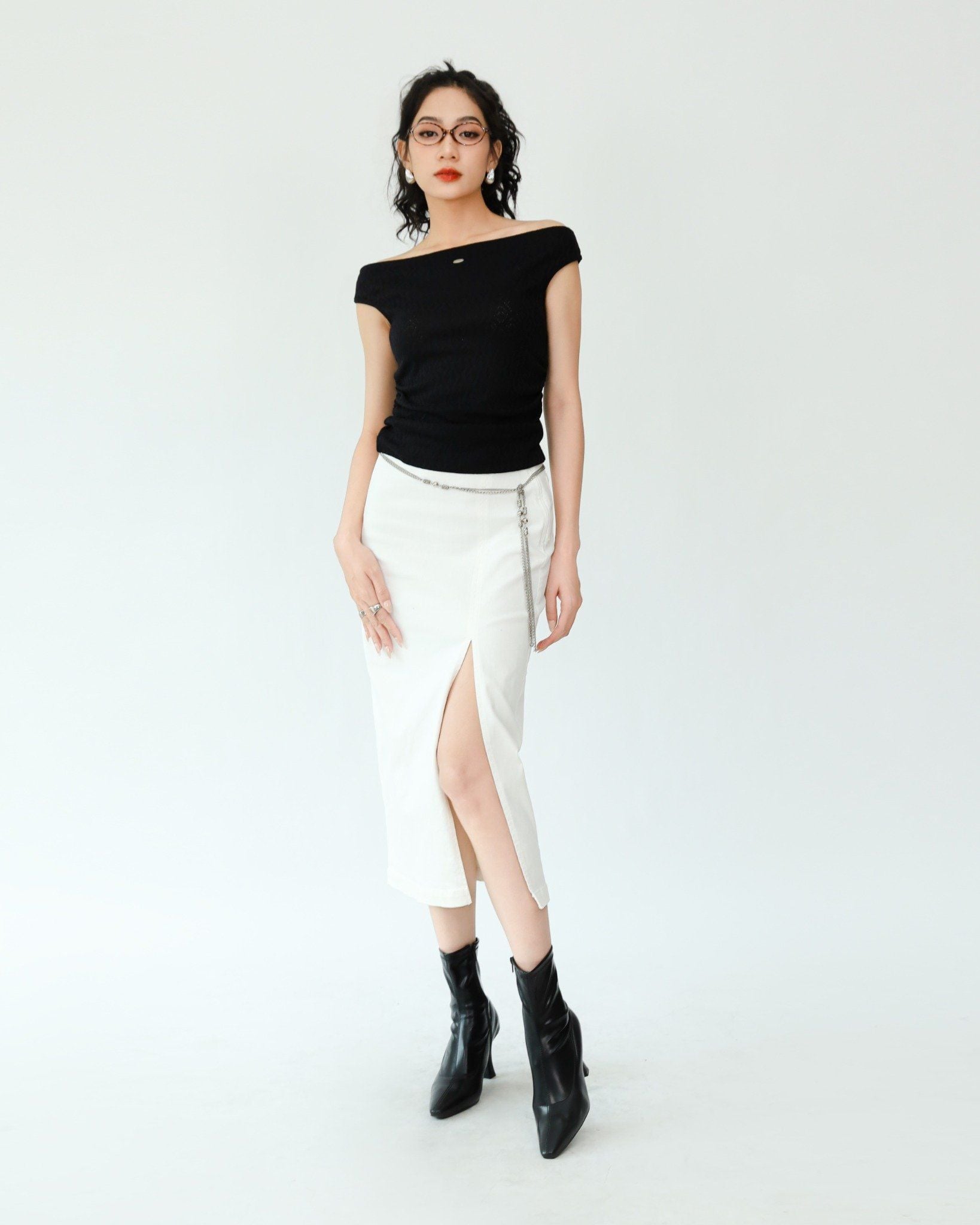 Áo Thun Kiểu Trễ Vai 10212110