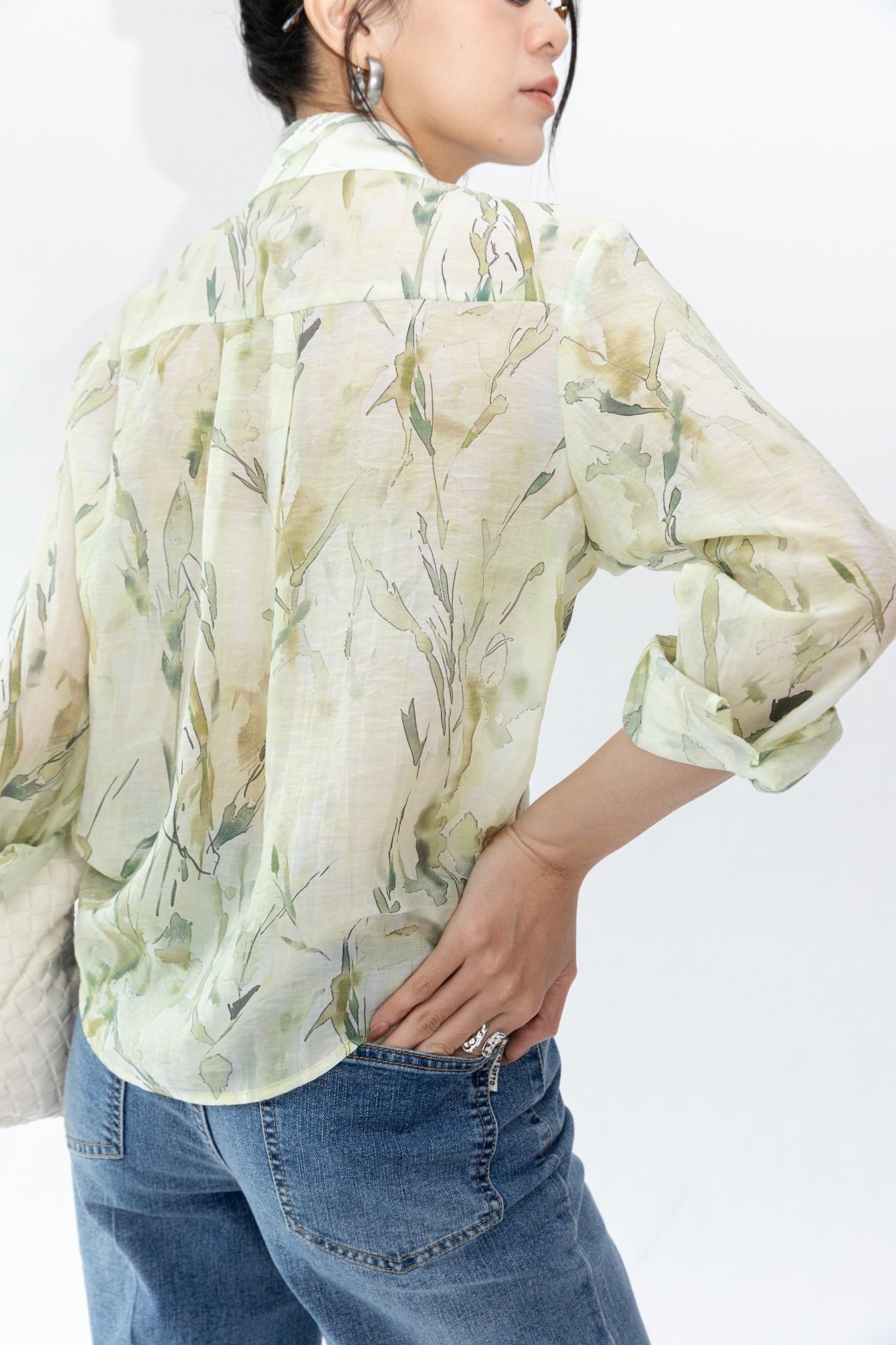 Áo Sơ Mi Hoạ Tiết 10612097