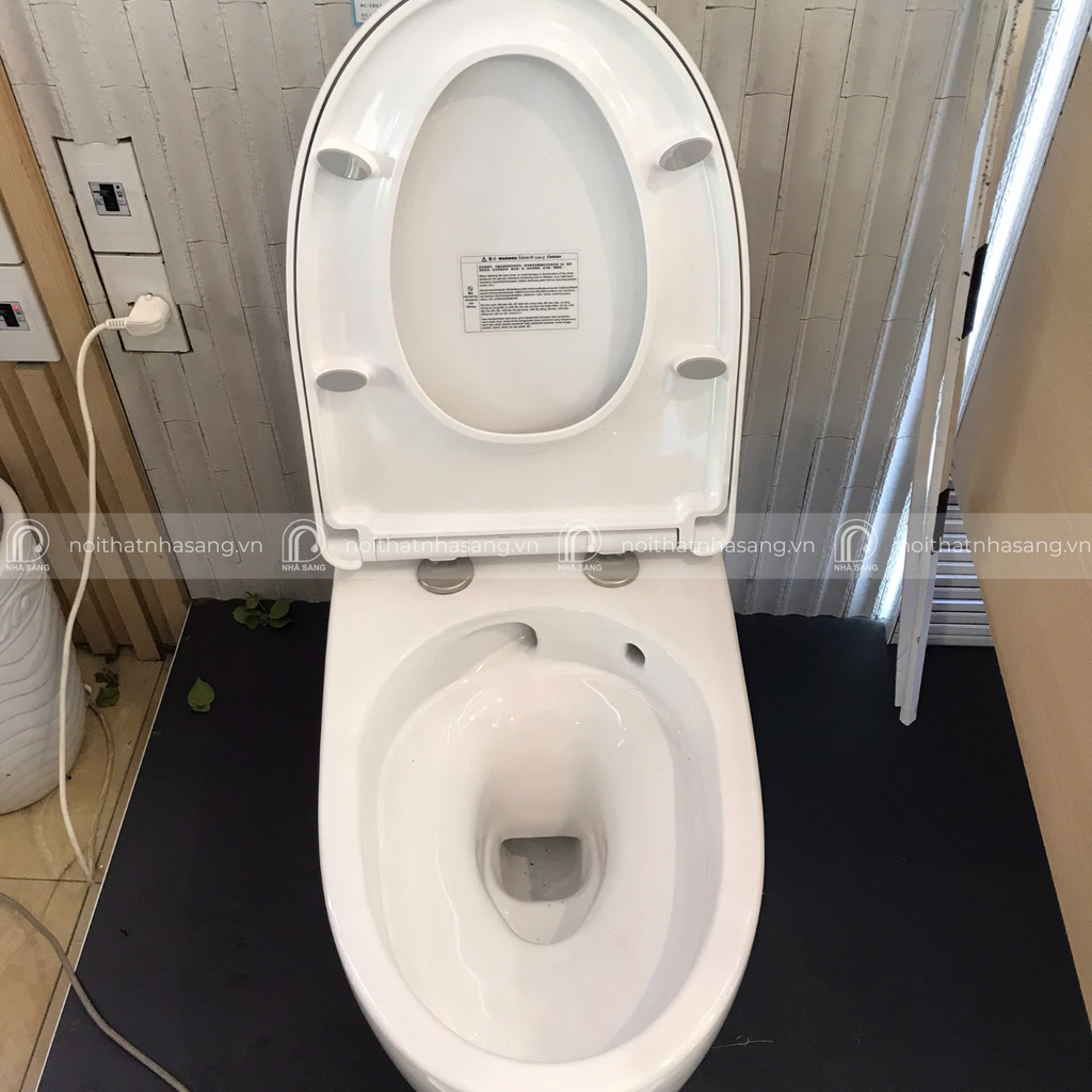 Bồn cầu 1 Khối INAX AC-1052VN Nắp Êm Aqua Ceramic