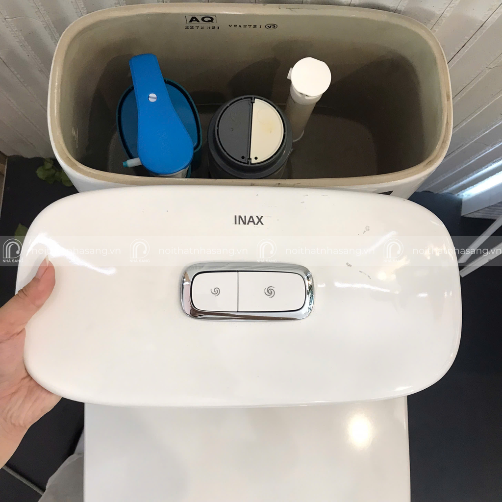 Bồn cầu 1 Khối INAX AC-1052VN Nắp Êm Aqua Ceramic