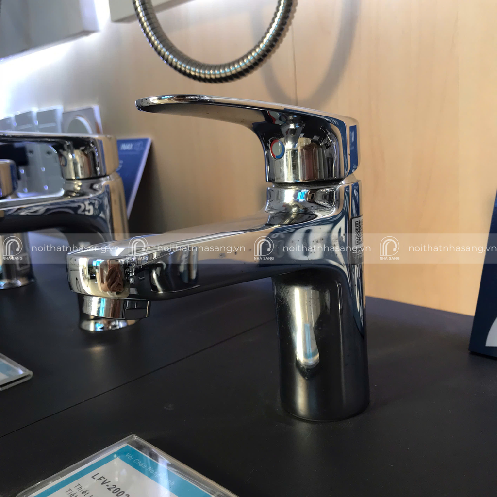 Vòi Chậu Lavabo Inax LFV-2002S Nóng Lạnh