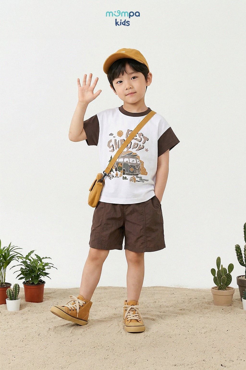 Bộ quần áo cộc tay