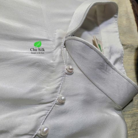  Áo dài tơ tằm thuần Việt dáng xưa màu trắng mộc của tơ 19momme cao cấp 