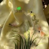  Khăn lụa tơ tằm thêu tay_Màu vàng 