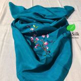  KHĂN LỤA VUÔNG TƠ TẰM THÊU TAY 