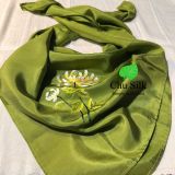  KHĂN LỤA VUÔNG TƠ TẰM THÊU TAY 