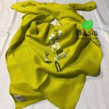  KHĂN LỤA VUÔNG TƠ TẰM THÊU TAY 