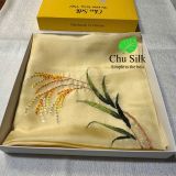  KHĂN LỤA VUÔNG TƠ TẰM THÊU TAY 