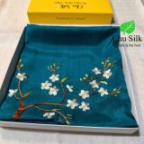  KHĂN LỤA VUÔNG TƠ TẰM THÊU TAY 