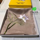  KHĂN LỤA VUÔNG TƠ TẰM THÊU TAY 