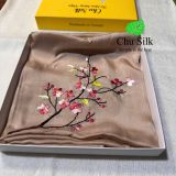  KHĂN LỤA VUÔNG TƠ TẰM THÊU TAY 