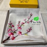  KHĂN LỤA VUÔNG TƠ TẰM THÊU TAY 