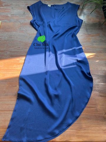  Váy lụa tơ tằm dáng suông đuôi cá 