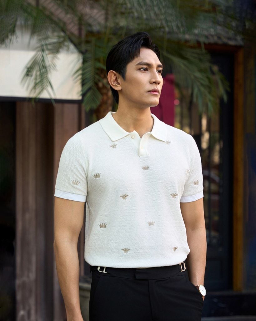 Áo Thun Polo Dệt Kim Cao Cấp Trắng Thêu Bee