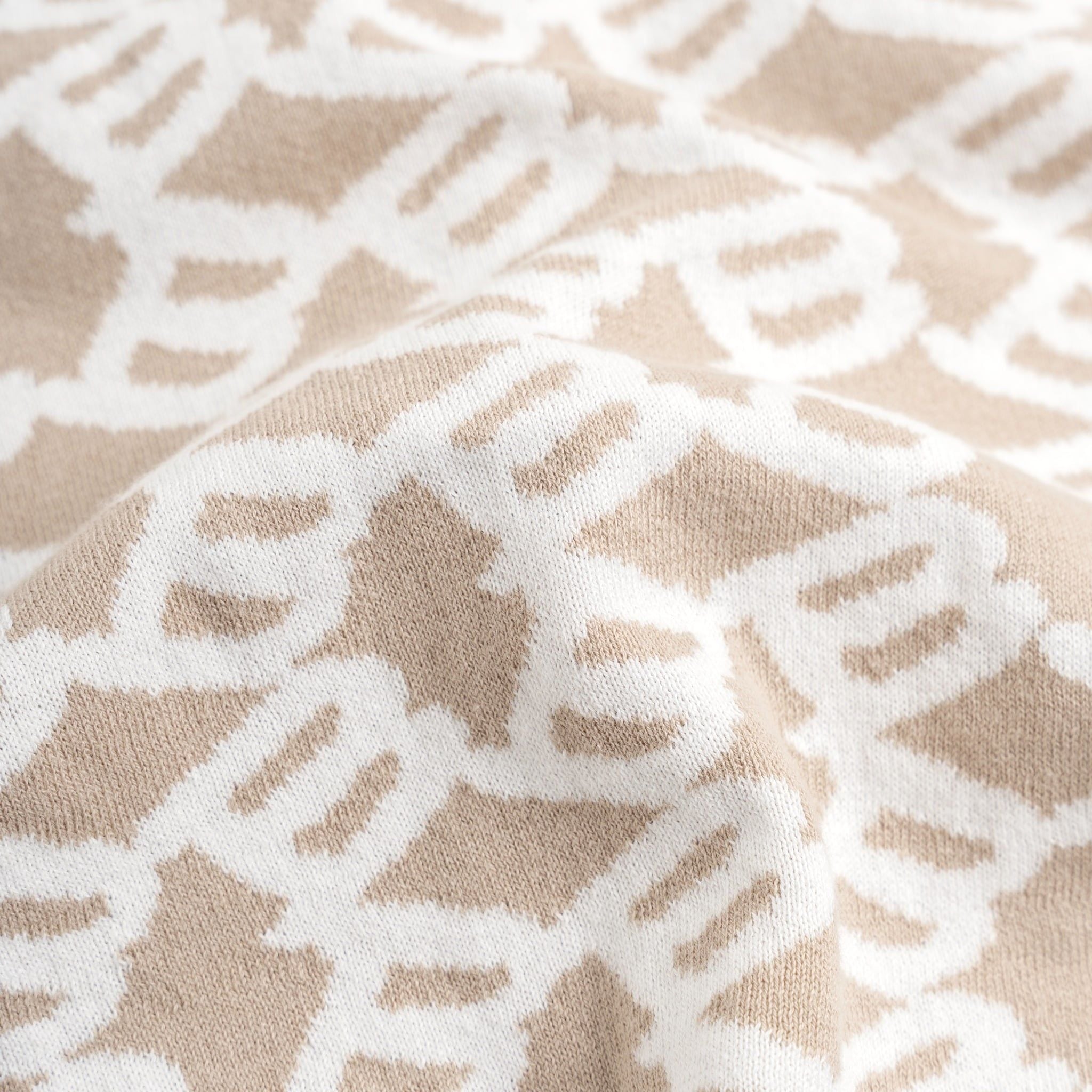 Áo Polo Dệt Kim By Cotton Monogram Phối Bo - Be Nhạt