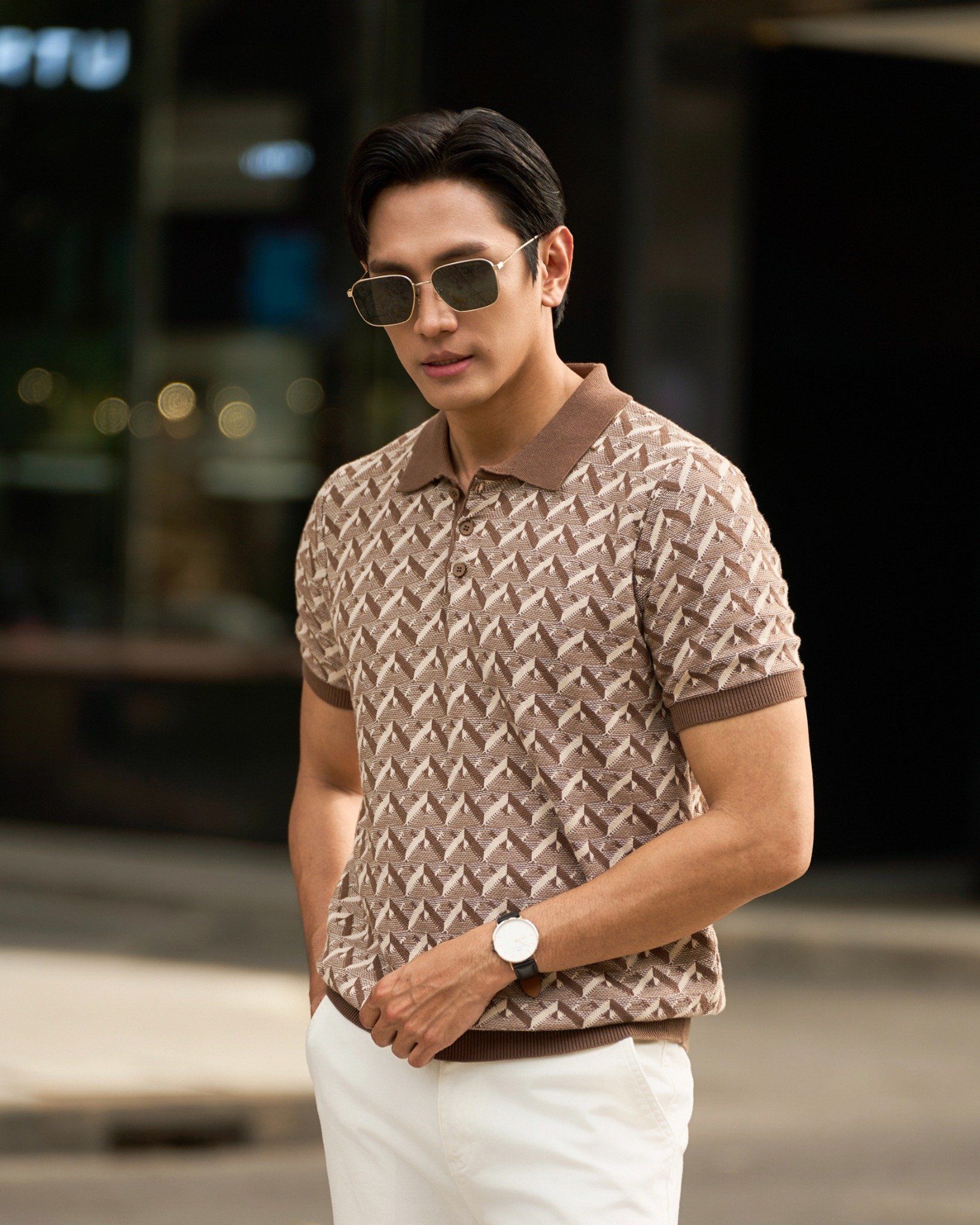 Áo Thun Polo Dệt Kim Cao Cấp Monogram Hoạ Tiết Nâu Trắng