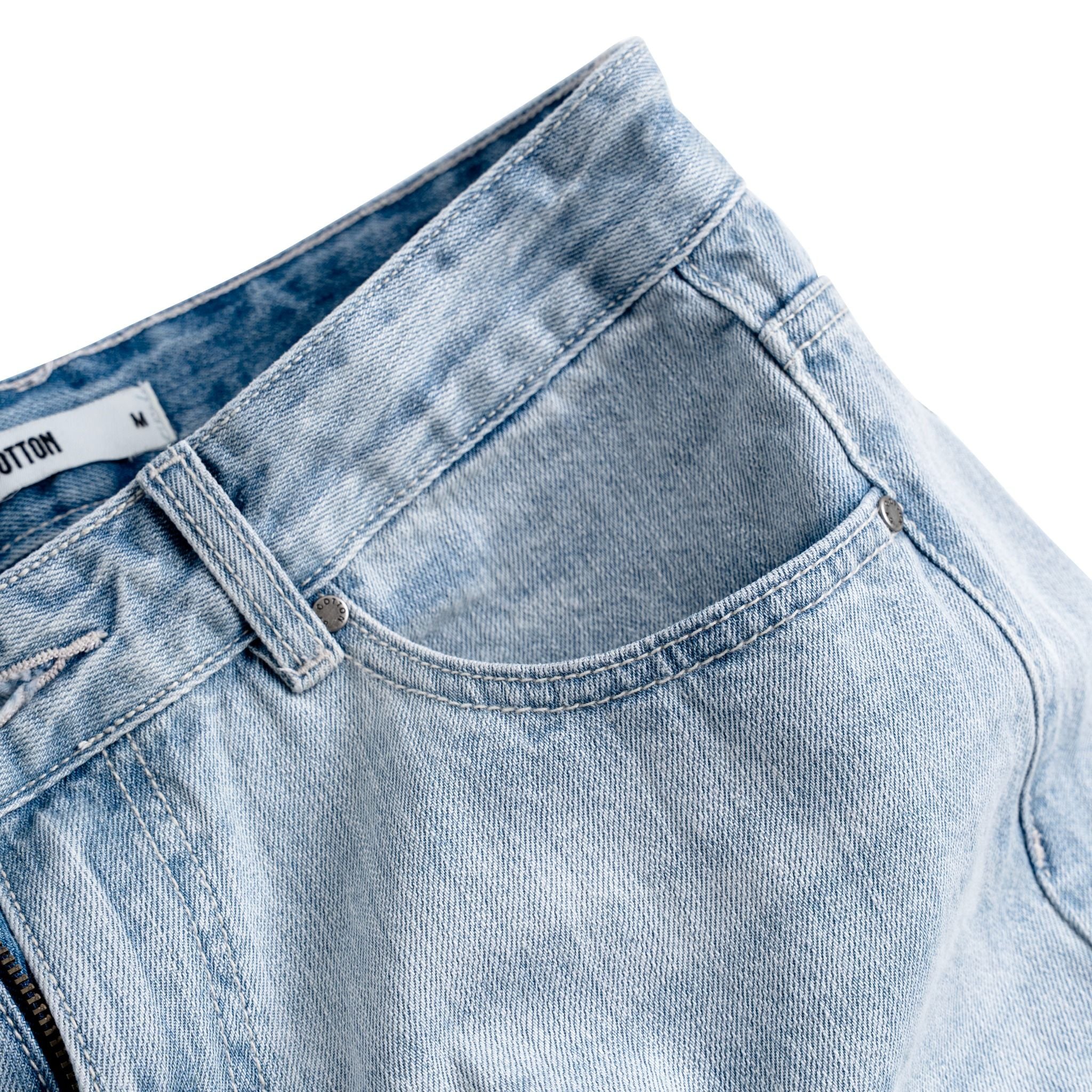 Quần Jeans Dài By Cotton Carrot Fit Xanh Nhạt