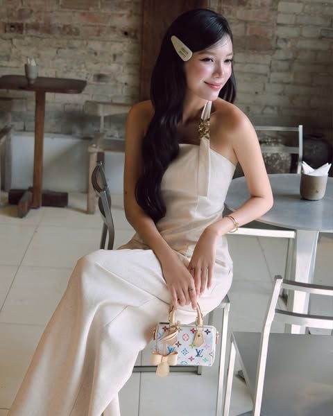  K Closet Cut-out Begie Linen Set 