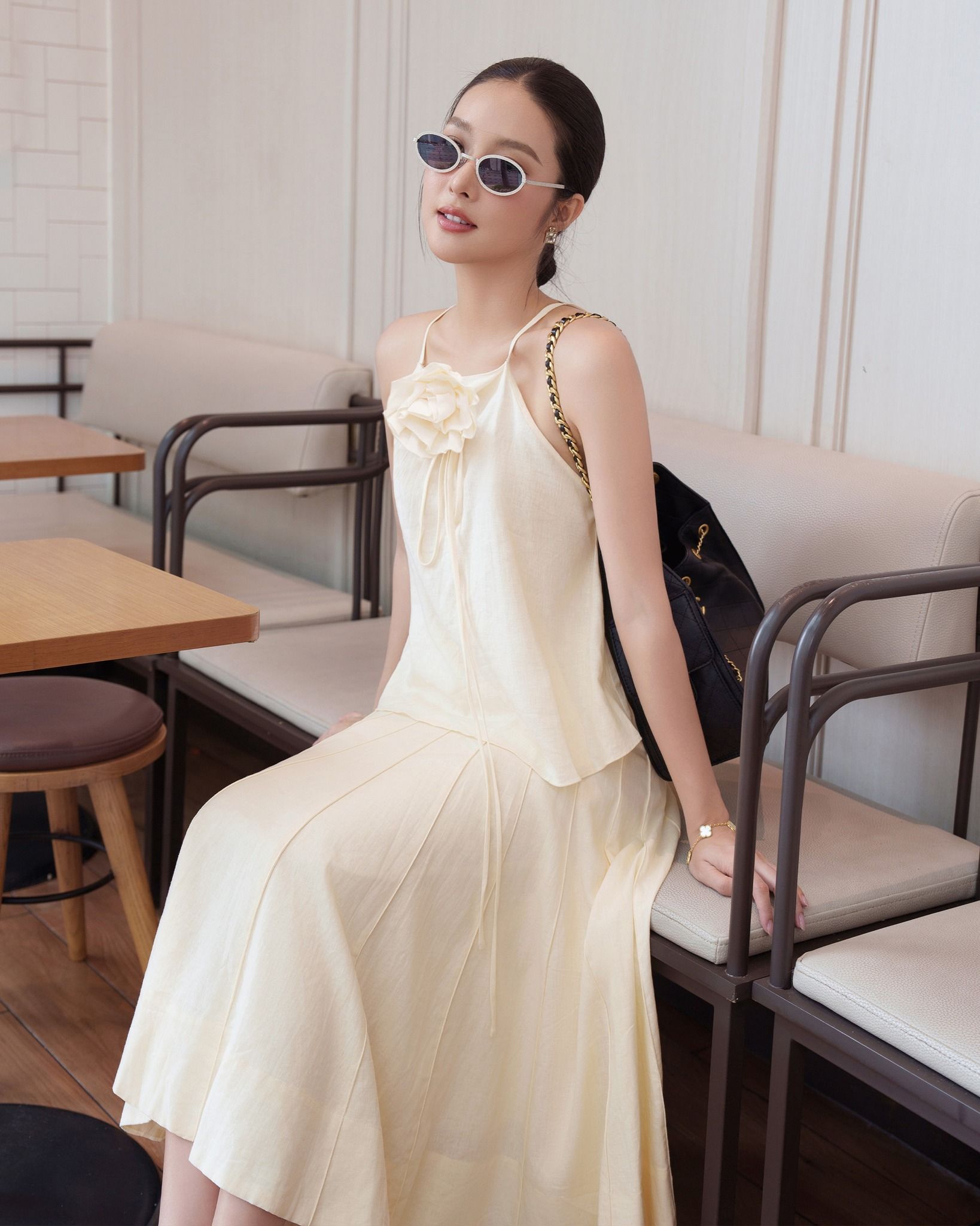  Set 2 món chân váy xòe và áo kèm hoa - Linen Panelled Flared Skirt Floral Brooch Top Set K Closet S2041S2042 