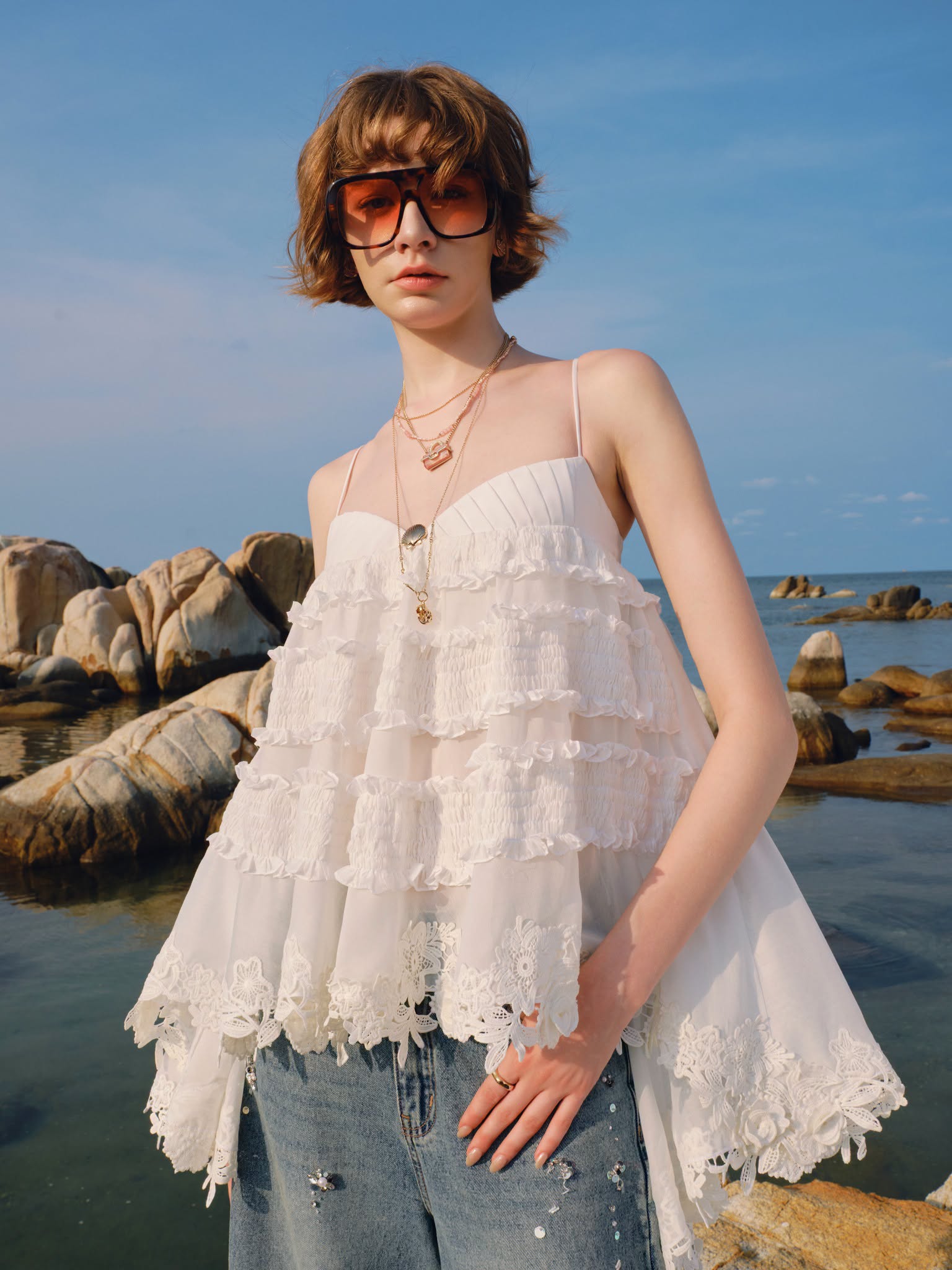  Cami White Organza Smocked Tiered Top / Áo Hai Dây Trắng Chất Organza Kiểu Nhún Tầng 