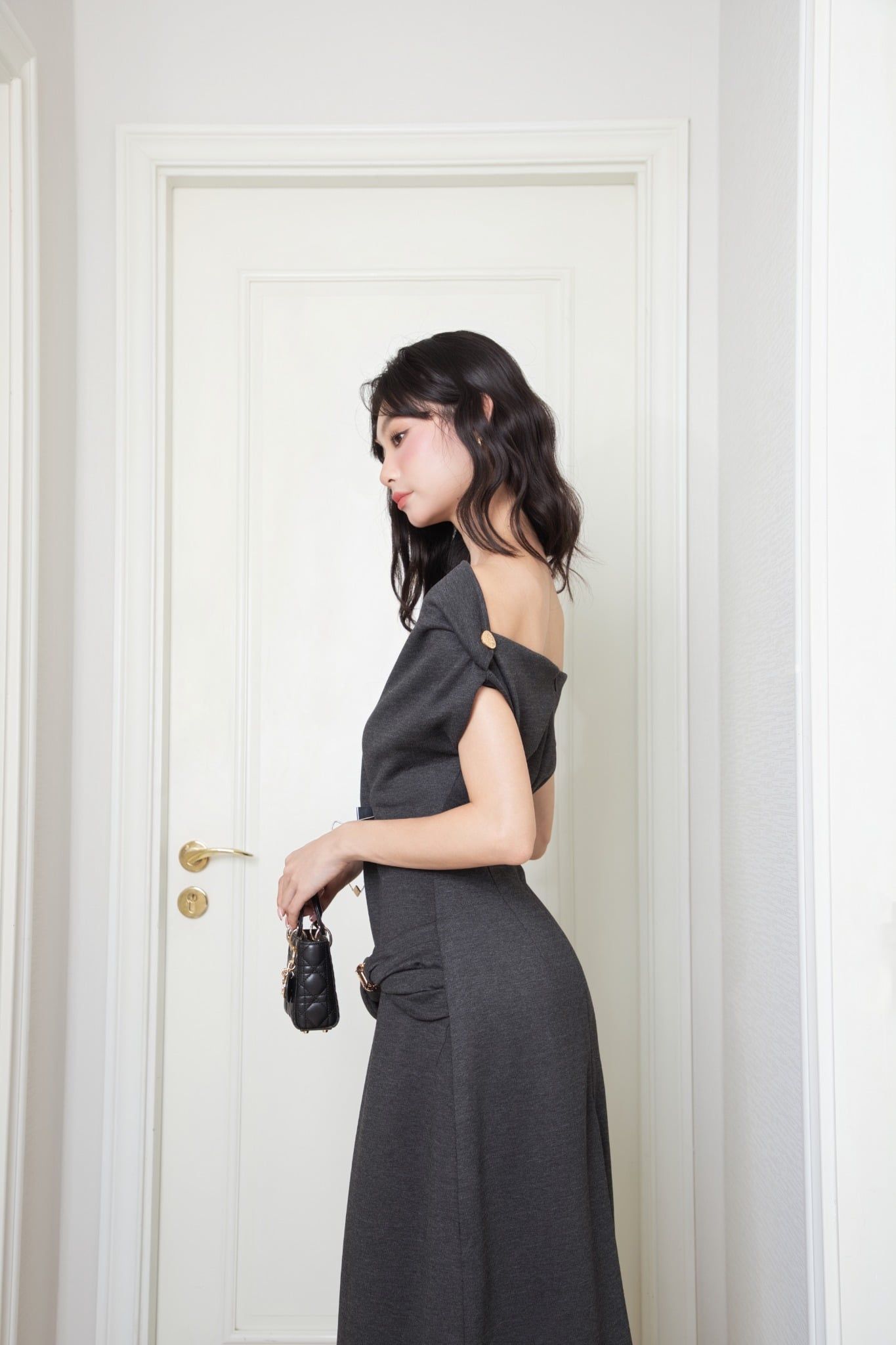  Twisted Off-Shoulder Dark Grey Jersey Dress – K CLOSET 26 