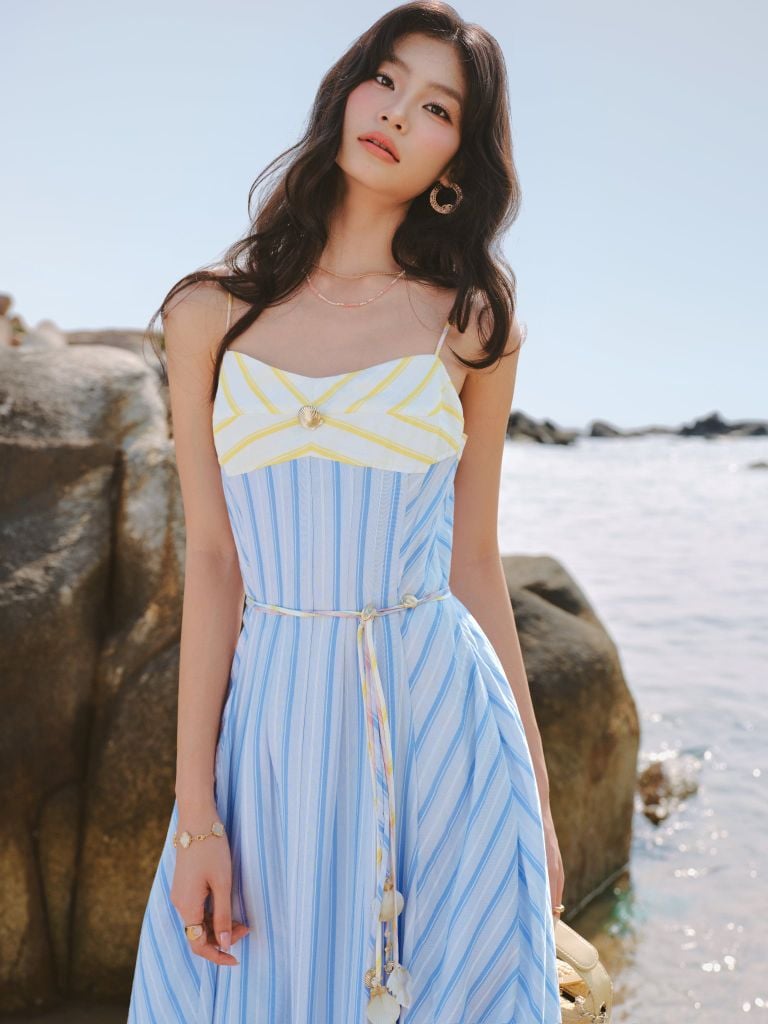  Cami Multi-Color Silk Striped Maxi Dress / Đầm Hai Dây Phối Ba Màu Chất Tơ Kiểu Dáng Maxi 