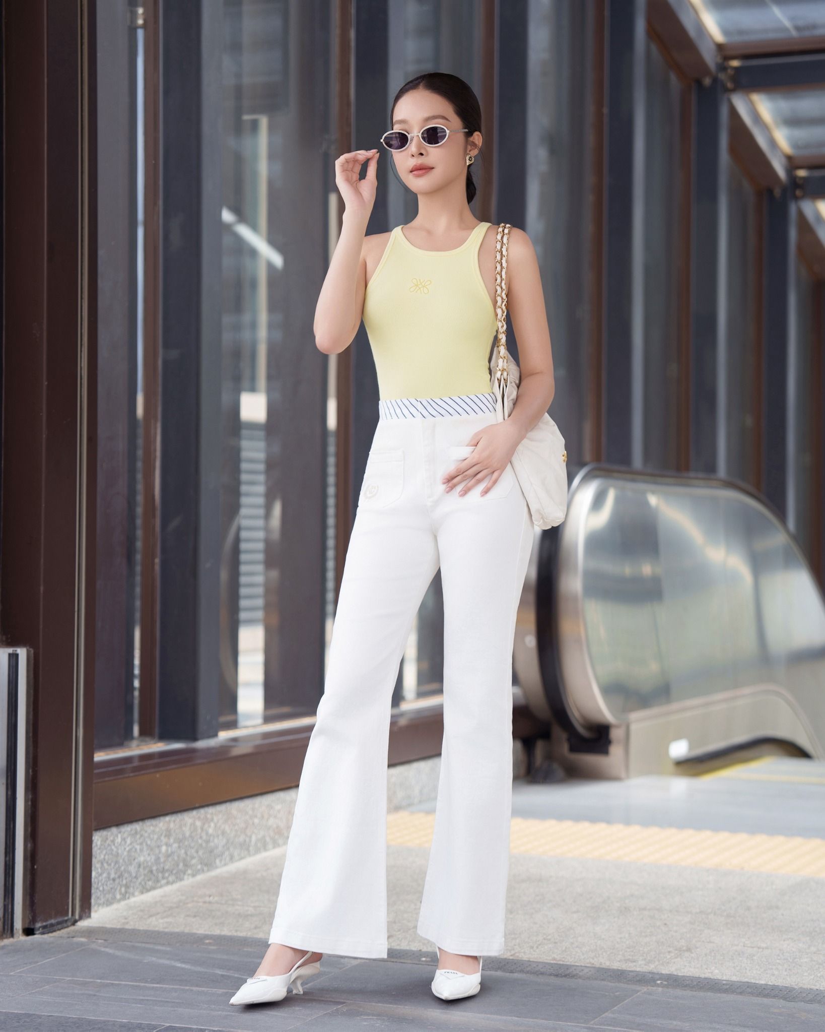  K Closet Slim Fit Tank Top 