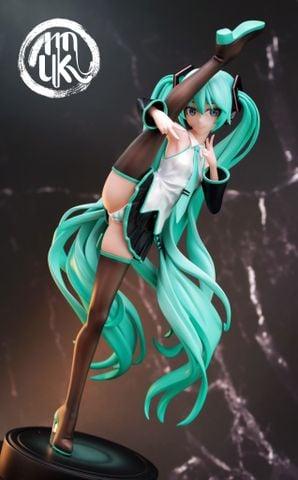  Hatsune Miku ver 2 -  Moku Studio 