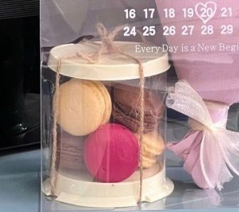  Hộp bánh maccaron (7 bánh) 