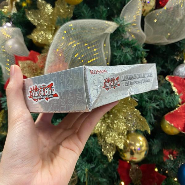 019 Hộp thẻ bài Yugioh Legendary Collection: 25th Anniversary Edition - LC01 - USA - Hộp móp